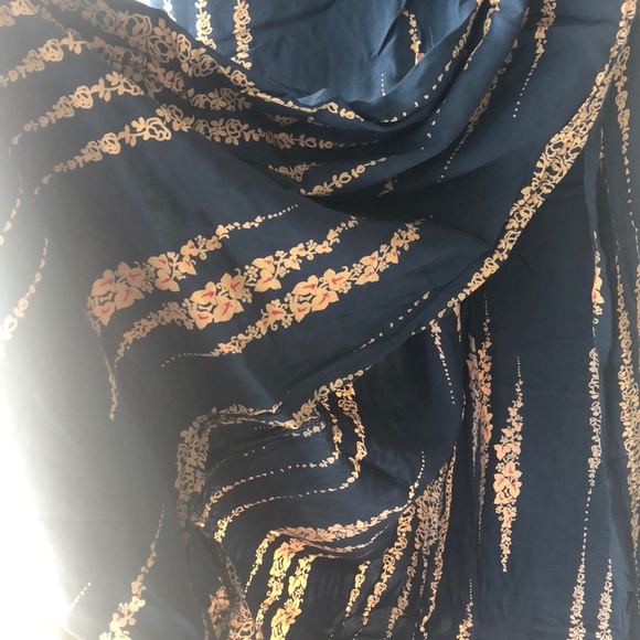 Flower Pattern Summer Dress - Picture 4 of 4